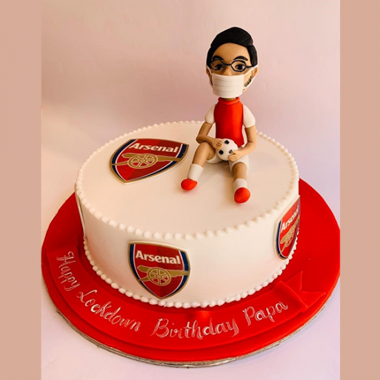 Covid Football Arsenal Cake