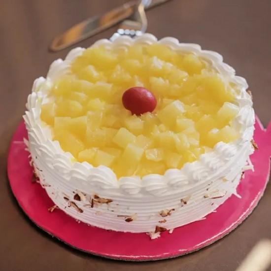 Delicious Pineapple Cake